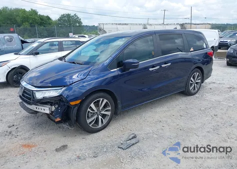 2023 Honda Odyssey Touring z USA, uszkodzony, nr VIN 5FNRL6H88PB059496